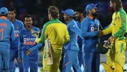 இந்தியா Vs ஆஸி 3வது ஒருநாள் போட்டி.. சென்னை சேப்பாக்கம் மைதானத்தில் டிக்கெட்..டிக்கெட் விலையை பாருங்க