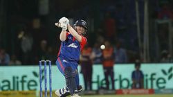 எல்லாரும் ஓடியாங்க.. டேவிட் வார்னர் ஒருவழியா சிக்சர் அடிச்சுட்டாரு.. ஐபிஎல் வரலாற்றில் முதல் வீரராம்!