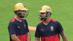 IPL - RCB அணிக்குள்ளே நடைபெற்ற பயிற்சி ஆட்டம்..55 பந்துகளில் சதம் விளாசிய ஆர்சி வீரர்..ஸ்கோர் விவரம்