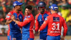 கடைசி 5 போட்டிகளில் 4ல் வெற்றி.. ”விபூதி அடிச்சுருவாங்களோ” டெல்லி அணியால் சிஎஸ்கே ரசிகர்கள் பீதி!