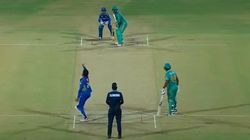 வெற்றியே வரலையே.. 5 தோல்விகளுடன் வெளியேறியது நடராஜனின் திருச்சி அணி.. அசால்ட் வெற்றியை பெற்ற மதுரை!