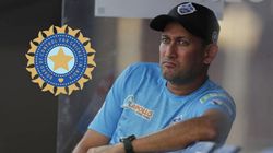 அஜித் அகார்கரின் முதல் யாக்கர்.. போல்ட் ஆனதோ ரசிகர்கள் தான்.. WI தொடருக்கு 4 ஸ்பின்னர் தேவையா?