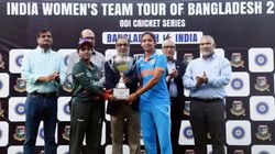 கோப்பையை வாங்காமல் பாதியில் சென்ற வங்கதேச வீராங்கனைகள்..ஹர்மன்பிரித் சொன்ன வார்த்தையால் ஆத்திரம்