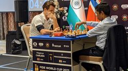 14 வயது மூத்தவரான கார்ல்சனை திணற வைத்த பிரக்ஞானந்தா.. டாப் 3 வீரர்களை அலறவிட்ட தமிழக சிறுவன்