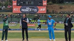 IND vs PAK - டாசில் ரோகித்துக்கு அடிச்ச லக்.. இந்திய அணியில் அதிரடி மாற்றம்.. EX CSK வீரருக்கு இடம்