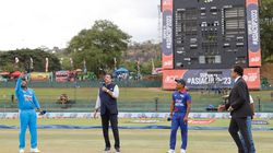 நேபாளத்தை சுருட்ட இந்தியா எடுத்த முடிவு.. டாஸ் வீசும் போதே குறுக்கிட்ட மழை.. அணியில் ஒரு மாற்றம்