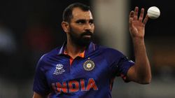 பெயில் வாங்கிய ஷமி.. போலீஸின் கைது வாரன்ட்.. டீமில் தள்ளி வைத்த ரோஹித்.. பரபர பின்னணி!