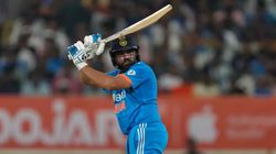 புல் ஷாட் புலிடா இந்த ஹிட்மேன்.. 31 பந்துகளில் மிரட்டலான அரைசதம்.. பொறுப்புடன் ஆடிய ரோகித் சர்மா!