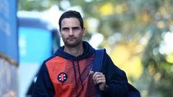 இப்படி ஒரு கோச் நம்ம டீமுக்கு கிடைக்காம போயிட்டாரே.. நெதர்லாந்து கோச்சுக்கு சல்யூட் அடித்த ரசிகர்கள்