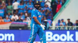 சிக்கல் வரும்போதெல்லாம் சீனியர்கள் முன் நிற்கிறார்கள்.. அதுக்குதான் அனுபவம் தேவை.. ரோகித் சர்மா!