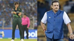 இதோட அவருக்கு பில்டப் கொடுக்குறதை நிறுத்திக்குங்க.. அப்ரிடி குறித்து ரவி சாஸ்திரி கடும் விமர்சனம்