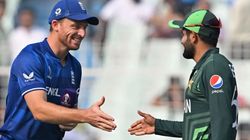 27 பந்தில் 33 சிக்ஸ் அடிக்க முடியுமா.. பாகிஸ்தான் கனவை கலைத்த பட்லர்.. டாஸிலேயே பங்காளிக்கு தோல்வி!