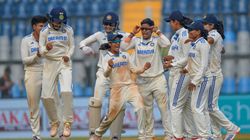 முதலில் இங்கிலாந்து, இன்று ஆஸ்திரேலியா.. பட்டையை கிளப்பும் இந்திய மகளிர் அணி.. டெஸ்டில் ஆதிக்கம்