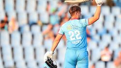 யாருப்பா நீ? 42 பந்தில் 101 ரன்.. பவுலிங்கில் 2 விக்கெட்.. ஆர்சிபி ஆல் - ரவுண்டர் வெறி ஆட்டம்