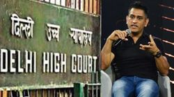 தோனி மீது அவமதிப்பு வழக்கு.. டெல்லி உயர்நீதிமன்றம் உத்தரவு.. மனுதாரர் சரமாரி புகார்