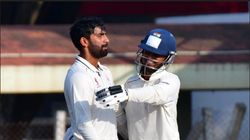 23 பவுண்டரி, 5 சிக்ஸ்.. முச்சதம் விளாசிய தமிழக வீரர்.. ரஞ்சி டிராபியில் பொளந்து கட்டும் ஜெகதீசன்!