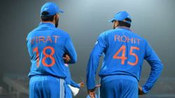 இன்னும் எத்தனை வருசம் கோலி,ரோகித்துக்கு வாய்ப்பு தருவீங்க? 4 பேர் வாழ்க்கையில் விளையாடும் பிசிசிஐ