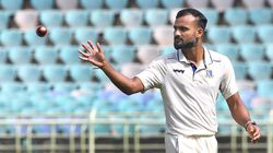 குடும்பத்தில் அடுத்தடுத்து சோகம்.. 3 ஆண்டுகள் கிரிக்கெட் விளையாடவில்லை.. யார் இந்த ஆகாஷ் தீப்?