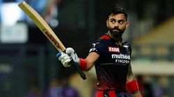 டுபிளசிஸ் எடுத்த முடிவு.. விராட் கோலியிடம் கெஞ்சிய ஆர்சிபி.. மீண்டும் கேப்டனாக திரும்புகிறாரா கிங்?