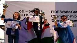 U-10 உலக செஸ் சாம்பியனான அரியலூர் மாணவி.. தங்கம் வென்று ஷர்வானிக்கா சாதனை