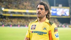 தோனி செய்வது நியாயமே இல்ல.. சொல்வது ஒன்று? செய்வது ஒன்று? அப்படி என்ன தோனிக்கு மட்டும் ஸ்பெஷல்?