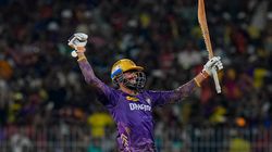KKR-அணியை காப்பாற்றும் தமிழக நாயகன்.. முக்கிய போட்டிகளில் ரன்கள் குவிக்கும் சூப்பர் ஹீரோ