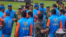 களத்தில் தான் ஆக்ரோஷம்.. களத்திற்கு வெளியில் எப்போதும் நண்பர்கள்.. யூனிஸ் கான் - பதான் ஜாலி பேச்சு!