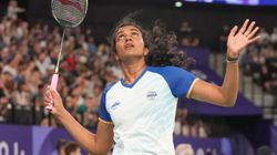 ஒலிம்பிக் -பேட்மிண்டன் : முதல் சுற்றில் பிவி சிந்து அபாரம்.. படகு போட்டி இந்திய வீரர் பல்ராஜ் வெற்றி