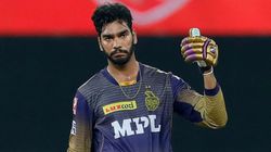 8 பந்துகளில் 4 ரன்கள் தேவை.. 2 பந்துகளில் 2 விக்கெட்டை வீழ்த்தி அதிர்ச்சி.. வெங்கடேஷ் ஐயர் சம்பவம்!