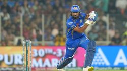 50 கோடி ரெடி.. மும்பை இந்தியன்ஸ்-ஐ விட்டு வெளியே வாங்க.. ரோஹித் சர்மாவுக்கு அழைப்பு விடுத்த 4 அணிகள்