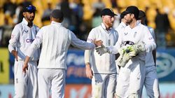 33 வயதில் டெஸ்ட் கிரிக்கெட்டில் அறிமுகமான இங்கிலாந்து வீரர்.. சாதிக்க வயது தடை இல்லை