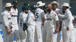 52 வருட டெஸ்ட் வரலாற்றில் முதல்முறையாக நடந்த மெகா பவுலிங் சாதனை.. சாதித்த பாகிஸ்தான் ஸ்பின்னர்கள்