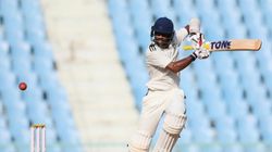 இவருக்கு இப்பயாச்சும் இந்திய அணியில் இடம் கொடுப்பீங்களா?.. தொடர்ந்து 4வது செஞ்சுரி அடித்த அபிமன்யு