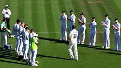 கடைசி டெஸ்ட்.. மகளுடன் வந்த டிம் சவுதி.. Guard of Honour மரியாதையை கொடுத்த இங்கிலாந்து வீரர்கள்!