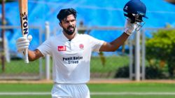 சிஎஸ்கே கேப்டன் ருதுராஜ் மரண அடி.. 16 ஃபோர், 11 சிக்ஸ்.. கதிகலங்கிய சர்வீசஸ் அணி.. 200 ஸ்ட்ரைக் ரேட்