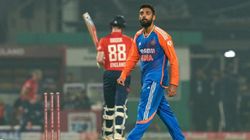 IND vs ENG- வருண் சக்ரவர்த்தி செய்த மாஸ் சம்பவம்.. ஒரே ஓவரில் 2 விக்கெட் வீழ்த்தி அபாரம்