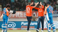 இந்தியா vs இங்கிலாந்து: ஒரே ஓவரில் 3 விக்கெட்.. சாம்சன், சூர்யகுமார், திலக் அடுத்தடுத்து அவுட்.. என்ன நடக்குது?