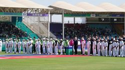 சாம்பியன்ஸ் டிராபி போட்டியா இல்லை வேற மேட்ச்சா? ரசிகர்கள் அதிருப்தி.. முதல் மேட்ச்சுக்கே இப்படியா?