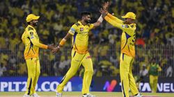 IPL- ஏமாற்றி வென்றதா சிஎஸ்கே? MI-க்கு எதிராக ஆட்டத்தில் ருதுராஜ்,கலில் பந்தை சேதப்படுத்தியதாக புகார்