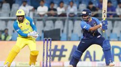 4,4,4,6,4,4.. நான் திரும்ப வந்துட்டேன்னு சொல்லு.. ஒரே ஓவரில் தெறிக்கவிட்ட பிரித்வி ஷா.. மாஸ் கம்பேக்