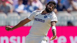 பும்ரா பந்தை எறிவதாக எழுந்த குற்றச்சாட்டு.. வாழ்க்கையை மாற்றிய அந்த நொடி.. துணை நின்ற பயிற்சியாளர்