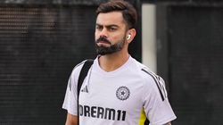 17 ஆண்டுகளை நிறைவு செய்யும் விராட் கோலி.. பிசிசிஐ தரும் அழுத்தம்.. ஓய்வு முடிவை நோக்கி கிங்?