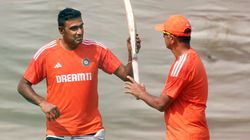 இந்திய அணி முதுகில் குத்தினாரா அஸ்வின்? முகத்திற்கு நேராக கேள்வி கேட்ட டிராவிட்.. பதறிய ஸ்பின் கிங்