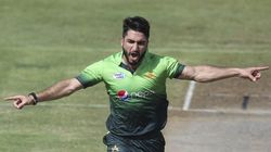 பாகிஸ்தான் பவுலர் விரக்தி.. ஓய்வை அறிவித்தார்.. 6 ஆண்டுகளாக வாய்ப்பு மறுத்ததால் சோக முடிவு