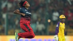 WPL 2026 ஏலத்தில் 10 மடங்கு ஊதியம் பெற்ற பவுலர்.. 33 வயதில் சாதித்த கேரள வீராங்கனை ஆஷா சோபனா