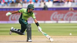 உலக சாதனை படைத்த பாபர் அசாம்.. ரோகித், கோலி சாதனை காலி.. பாகிஸ்தாள் அபாரம்