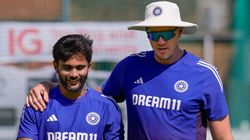 IND vs SA: நிதிஷ் குமார் ரெட்டியை 3600 கிமீ. சுற்றவிட்ட பிசிசிஐ.. வெறும் 2 ஓவர் பந்து வீசவா இப்படி?