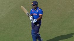 சையது முஸ்டாக் அலி 2025: சிஎஸ்கே வீரர் சஞ்சு சாம்சன் மிரட்டல் பேட்டிங்.. 11வது ஓவரிலேயே முடிந்த போட்டி