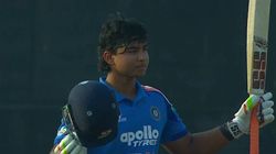 42 பந்தில் 144 ரன்கள் விளாசிய வைபவ்.. 15 சிக்சர், 11 பவுண்டரி.. 342 ஸ்ட்ரைக் ரேட்டில் வெறியாட்டம்