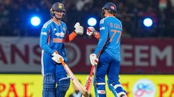 IND vs SA: அபிஷேக் சர்மா அதிரடியால் வென்ற இந்தியா.. தொடரில் முன்னிலை.. கில், சூர்யகுமார் தடுமாற்றம்